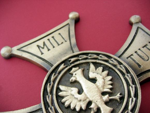 Krzyż Virtuti Militari duży mosiężny