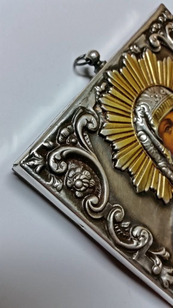 Polska duża ikona w srebrnej koszulce