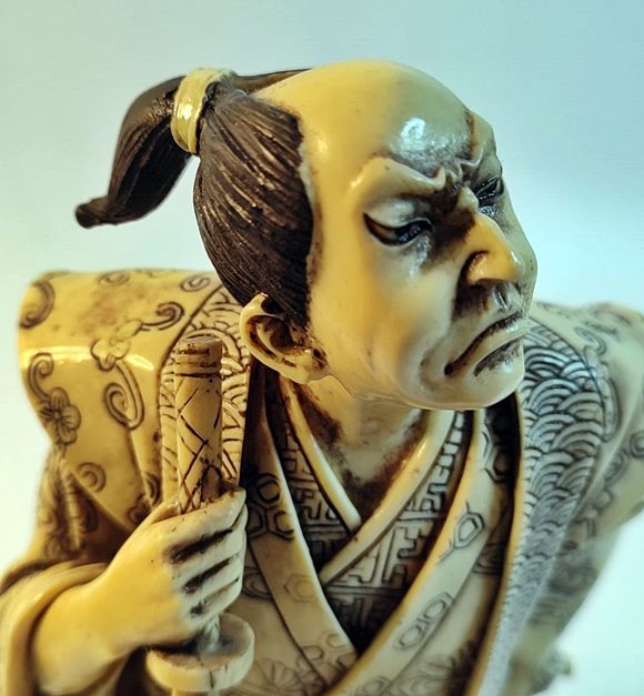 Ozdobna figurka samuraja