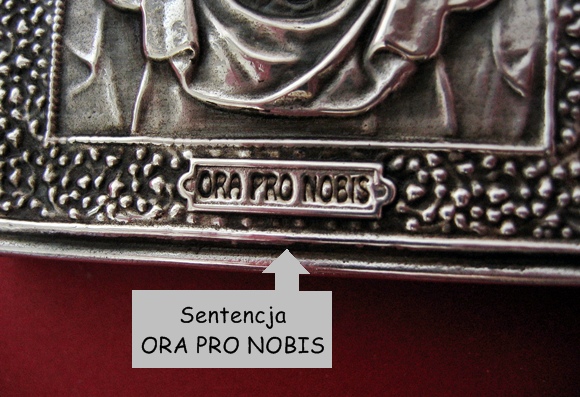 Sentencja na ikonie ORA PRO NOBIS