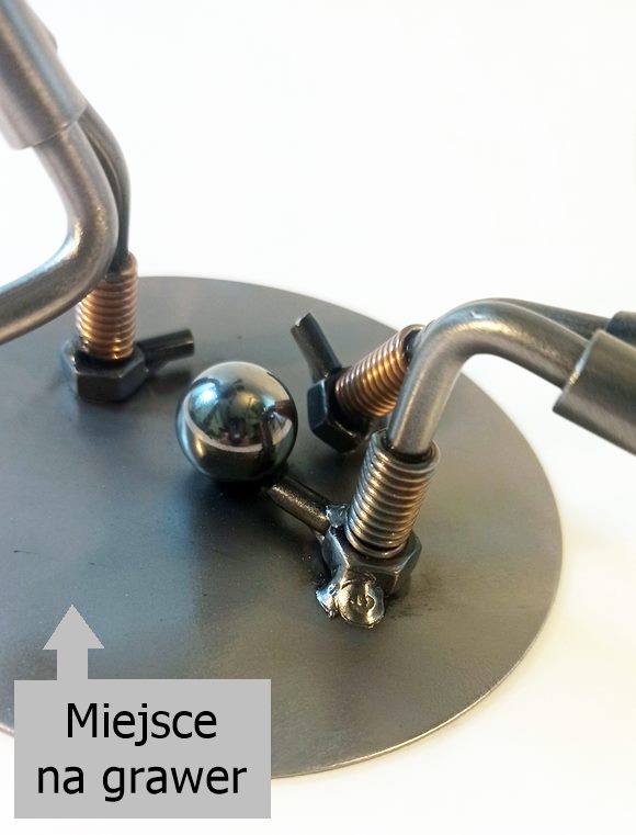 Figurka z metalu na prezent