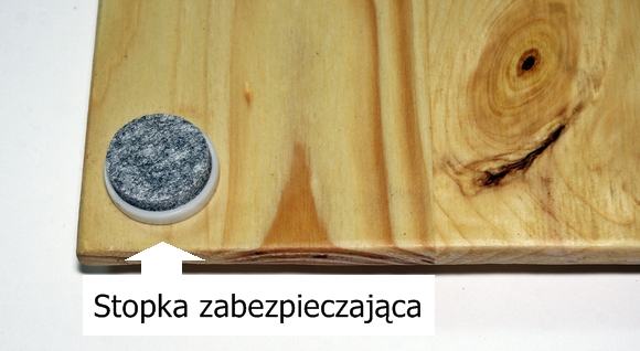 Podstawka drewniana z stopką zabezpieczającą meble