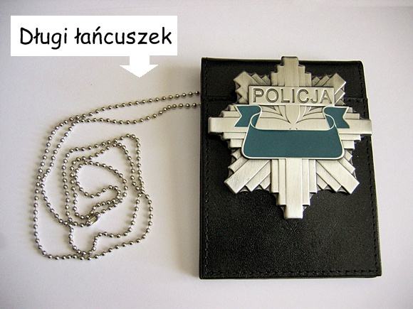 długi łancuszek etui