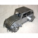 Metalowy model samochodu 2CV