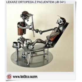 Dobry lekarz ORTOPEDA z Pacjentem Jaka ładna figurka na prezent