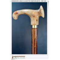 Ergonomicznie wyprofilowana rączka