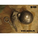 Granat M 69 z Wietnamu metalowy+zapalniczka (734) Denix