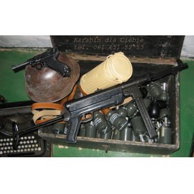 Replika Denix Karabin automatyczny MP40 Smaiser SCHMEISSER 1940 (1111)