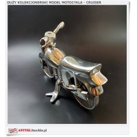 Metalowa figurka motocykla