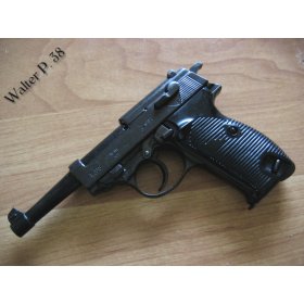 NIEMIECKI samopowtarzalny PISTOLET Walther P. 38 (1081)