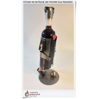 Ozdobny stojak na wino
